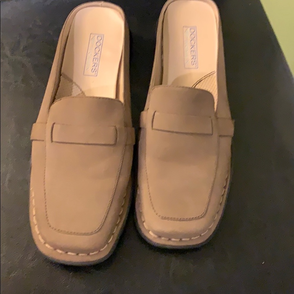 Women’s dockers Suede slides